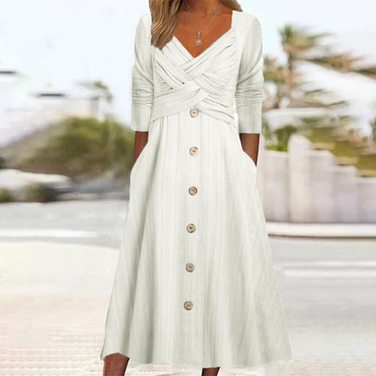 Damen Wickelkleid mit elegantem Knopfdetail und lässigen Taschen Stalluxe
