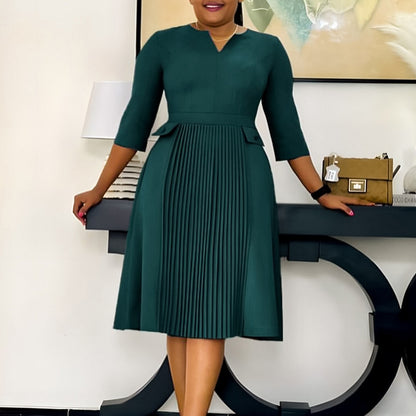 Damen Elegantes Midikleid mit Faltenwurf Stalluxe