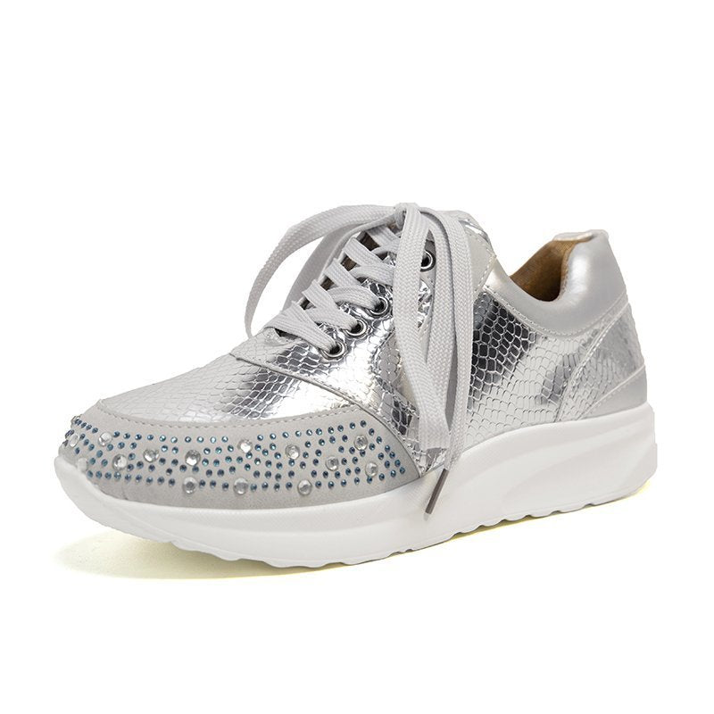 Damen Sneakers mit glitzernden Strasssteinen und schicker Metallic-Oberfläche Stalluxe