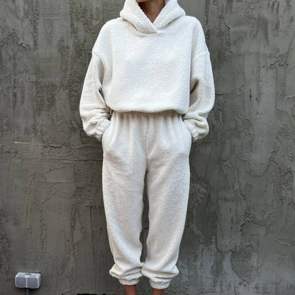 Damen kuscheliger Fleece-Jumpsuit mit elastischen Bündchen und Kapuze Stalluxe