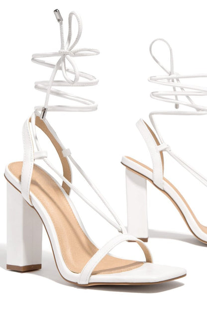 Damen Elegante High Heel Sandalen mit multifunktionalen Riemen Stalluxe