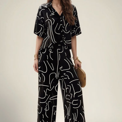 Damen Pyjama-Set mit modernem grafischem Design Stalluxe