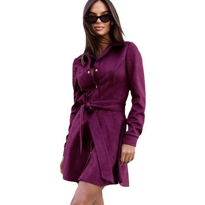Damen Elegantes Hemdblusenkleid mit Taillengürtel und Knopfdetails Stalluxe