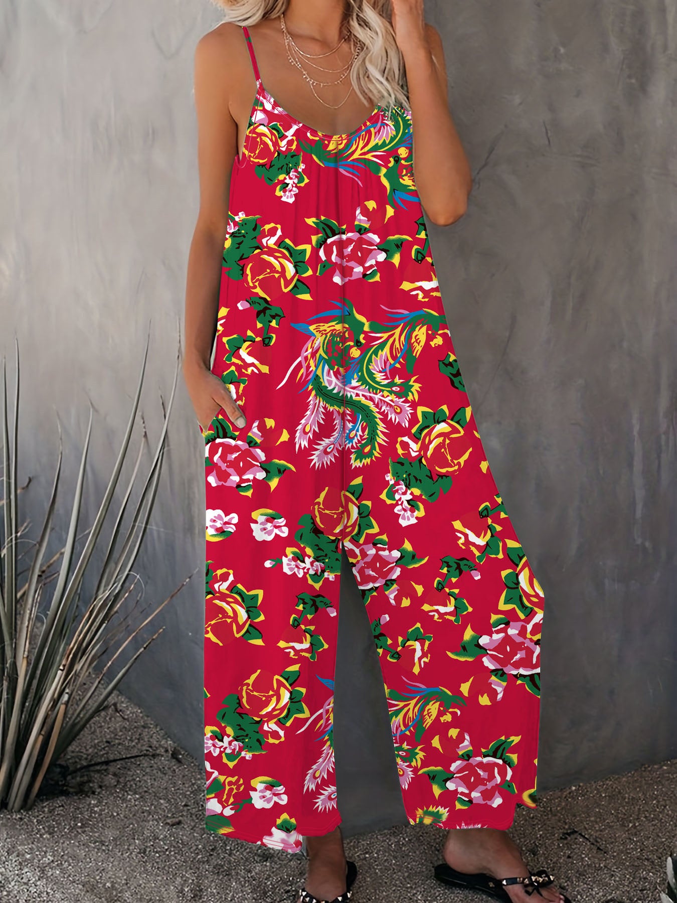 Damen Sommerlicher Jumpsuit mit floralen Mustern und weitem Schnitt Stalluxe Rot