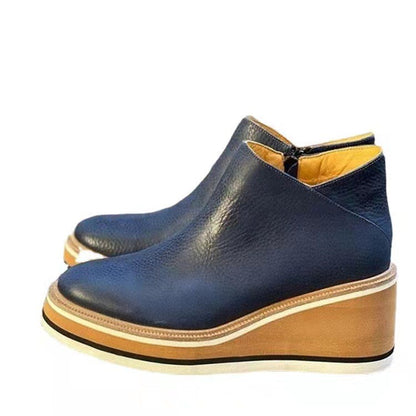 Damen Bequeme Stiefeletten mit seitlichem Reißverschluss und modischem Plateau Stalluxe