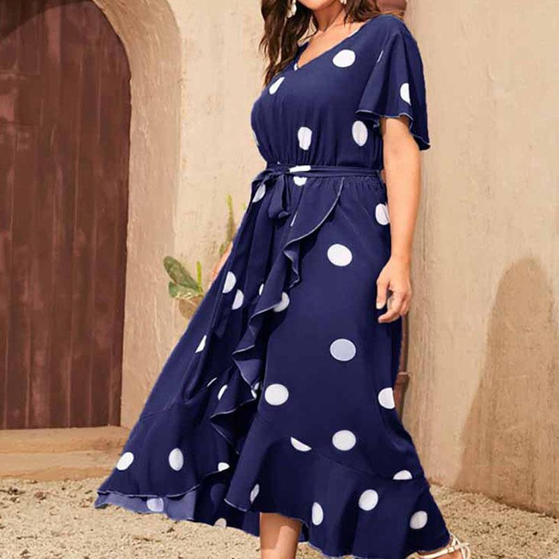 Damen Maxikleid mit verspieltem Punktemuster und tailliertem Gürtel Stalluxe