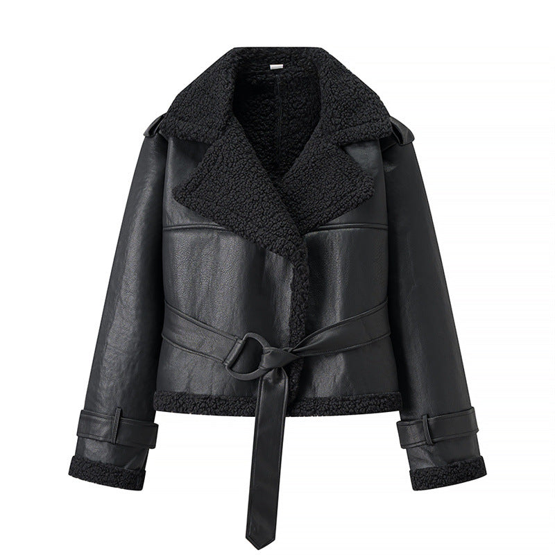 Damen Modische Kunstlederjacke mit kuscheligem Innenfutter und Bindegürtel Stalluxe