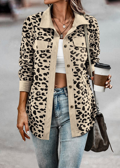 Damen Jacke im Leopardenmuster mit strukturiertem Stoff und praktischen Taschen Stalluxe