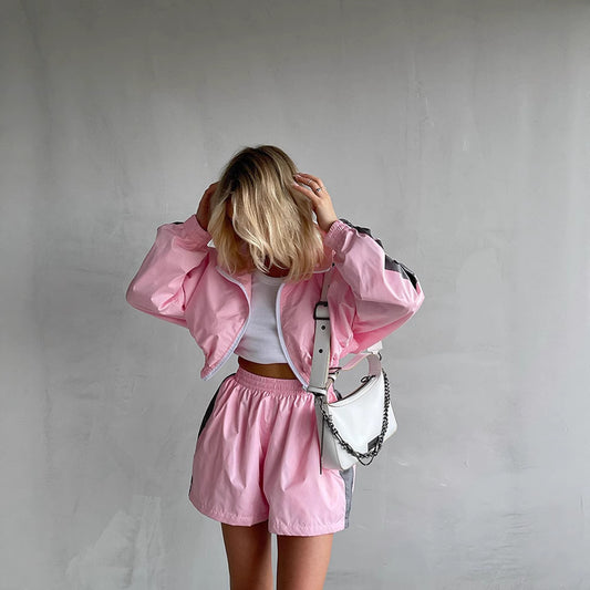 Damen sportliches Freizeit-Set mit atmungsaktivem Oberteil und Shorts Stalluxe