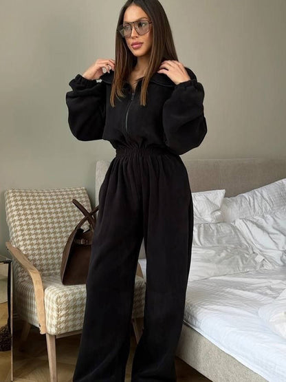 Damen Fleece-Jumpsuit mit hohem Kragen und elastischem Bund Stalluxe