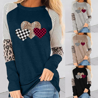 Damen Lässiges Langarmshirt mit Herzmuster und strukturiertem Design Stalluxe