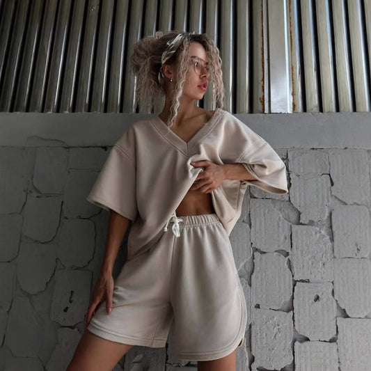 Damen lässiges V-Ausschnitt Set mit bequemen Shorts und oversized Oberteil Stalluxe