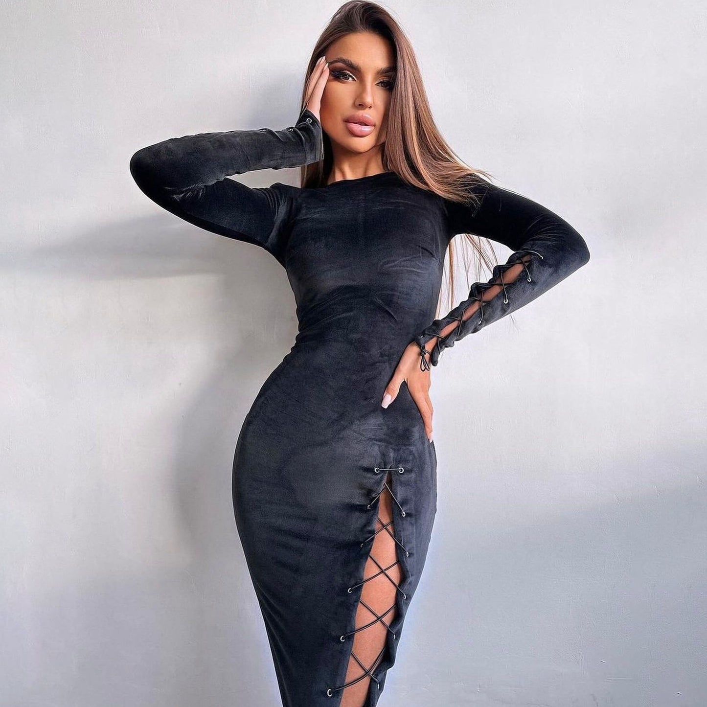 Damen Maxikleid mit raffinierten Schnürdetails und figurbetontem Schnitt Stalluxe