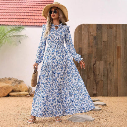 Damen Maxikleid mit schmeichelhaftem Schnitt und floralen Details Stalluxe