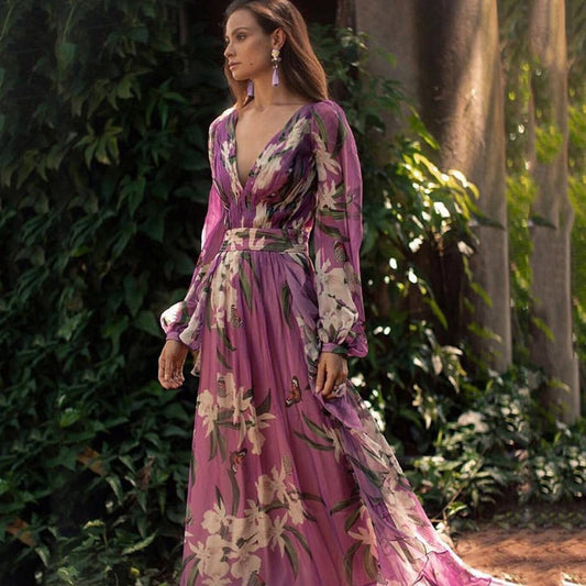 Damen Maxikleid mit tiefem V-Ausschnitt, floralem Design und schwingendem Rock Stalluxe
