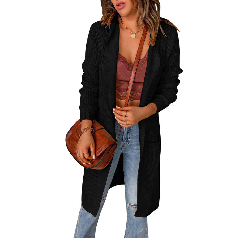 Damen Strickjacke mit tiefem V-Ausschnitt und praktischen Taschen Stalluxe