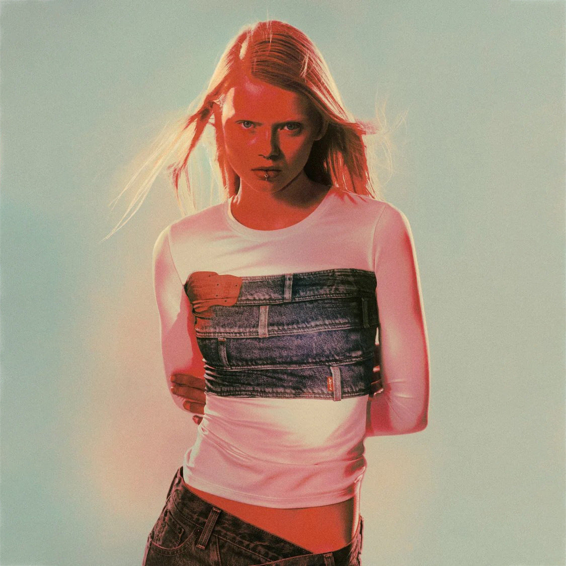 Damen Langarmshirt mit kreativem Denim-Druck und figurbetontem Schnitt Stalluxe