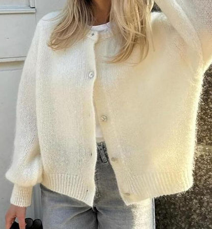 Damen Lockere Strickjacke mit Knopfleiste und weichem Faserdesign Stalluxe
