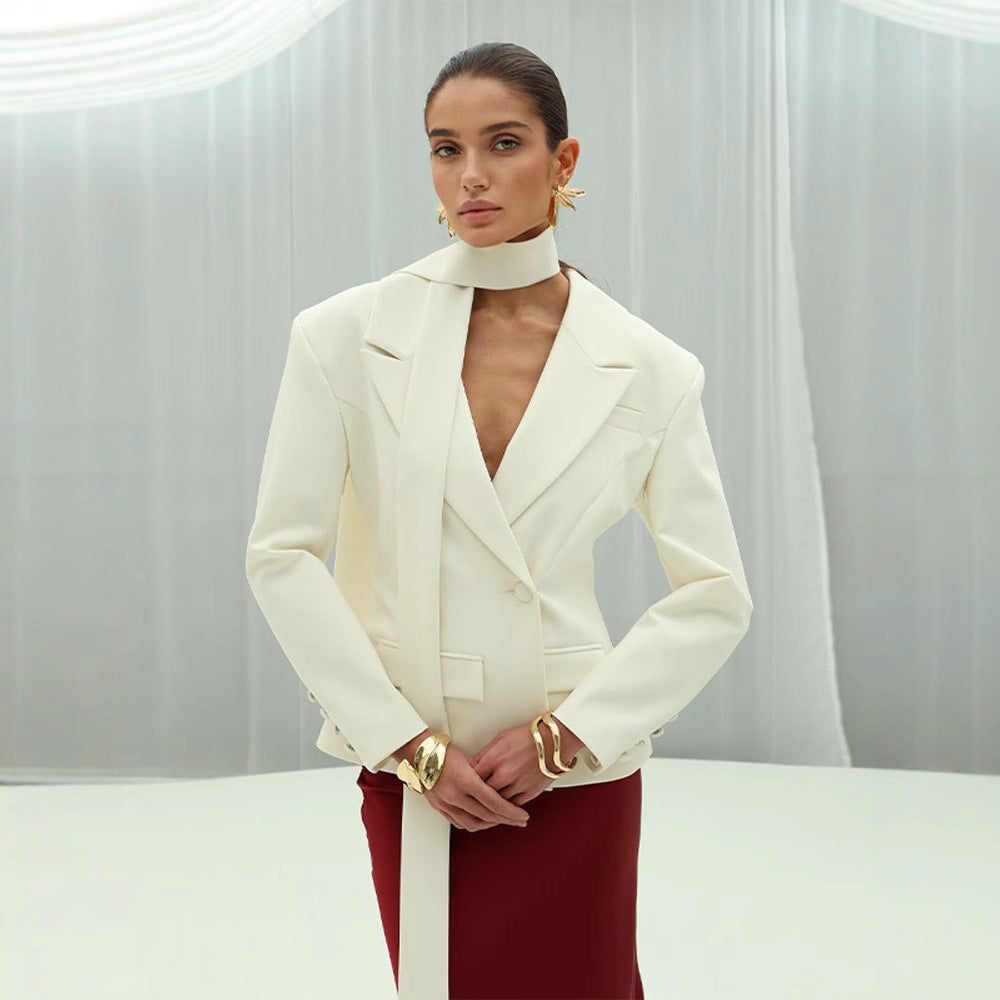 Damen Modischer Blazer mit tailliertem Schnitt und dekorativen Taschen Stalluxe