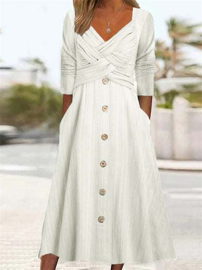 Damen Wickelkleid mit elegantem Knopfdetail und lässigen Taschen Stalluxe