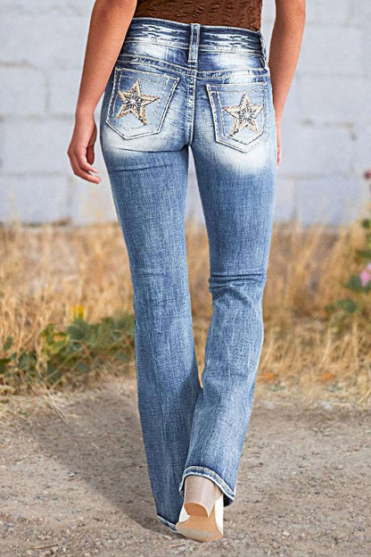 Damen Bootcut Jeans mit auffälligen Rückentaschen Stalluxe