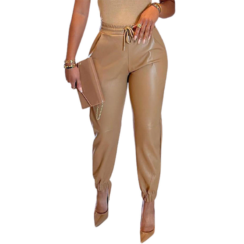 Damen Elegante und bequeme Lederlook-Jogginghose Stalluxe