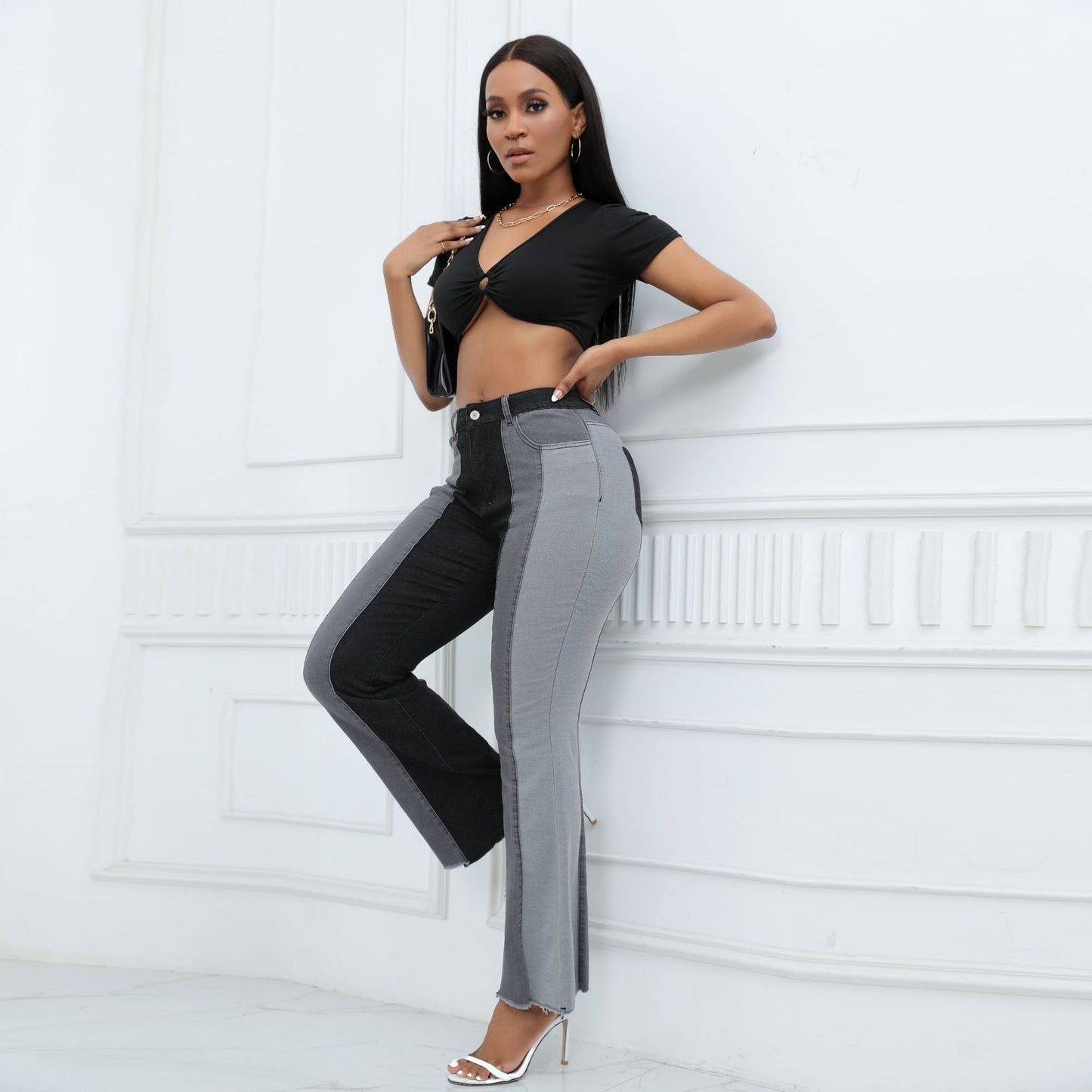 Damen High-Waist Bootcut Jeans mit zwei verschiedenen Waschungen Stalluxe