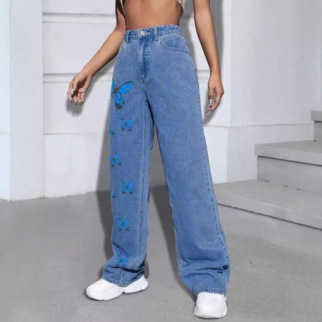 Damen Weit geschnittene Jeans mit buntem Schmetterlingsdruck Stalluxe