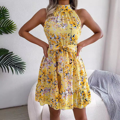 Damen ärmelloses Blumenkleid mit Rüschen und hochgeschlossenem Design Stalluxe