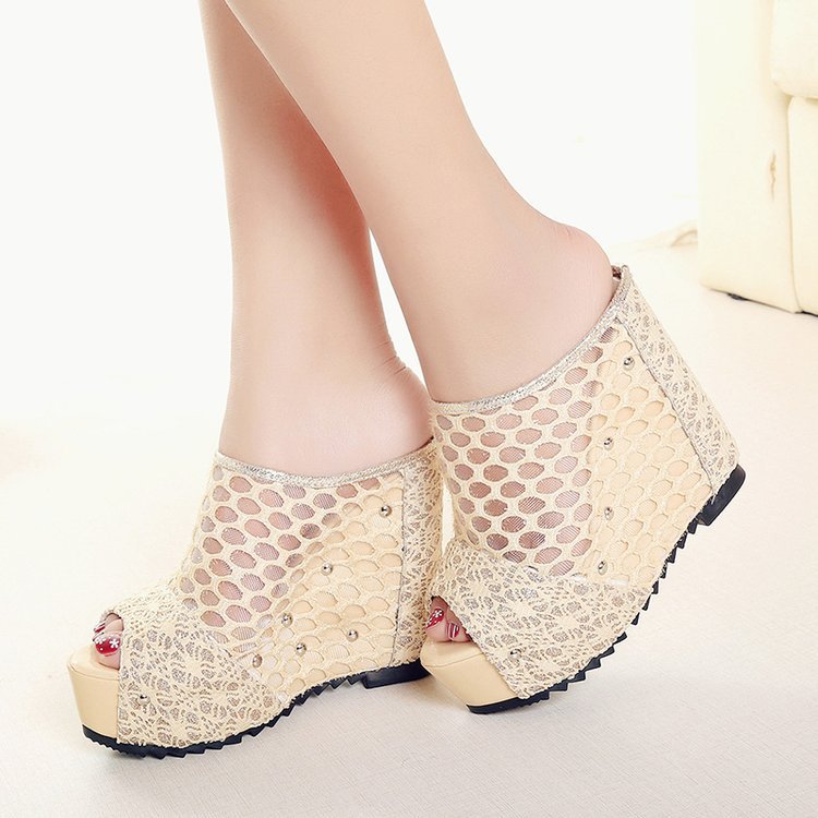 Damen Plateau-Mules mit modischem Schleifen-Design und funkelnden Akzenten Stalluxe