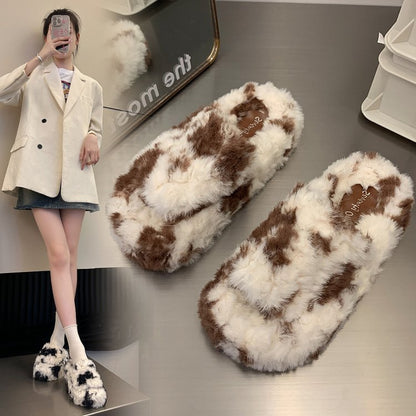 Damen Flauschige Pantoletten mit modischem Tierfell-Design Stalluxe