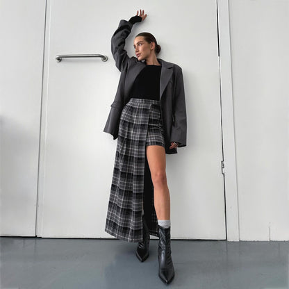 Damen Blazer-Rock-Kombination mit asymmetrischem Schnitt und grafischem Karomuster Stalluxe