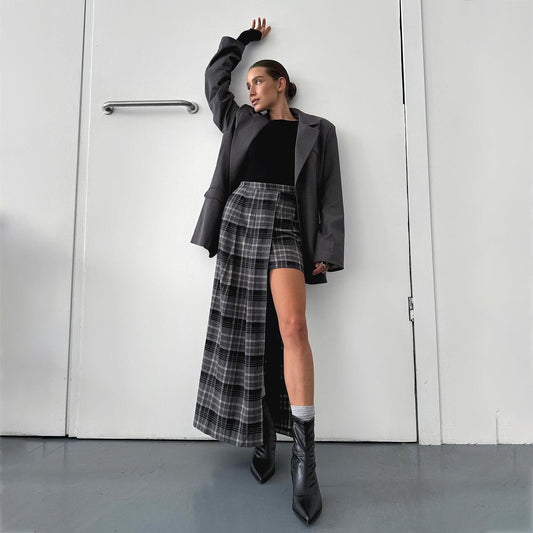 Damen Blazer-Rock-Kombination mit asymmetrischem Schnitt und grafischem Karomuster Stalluxe