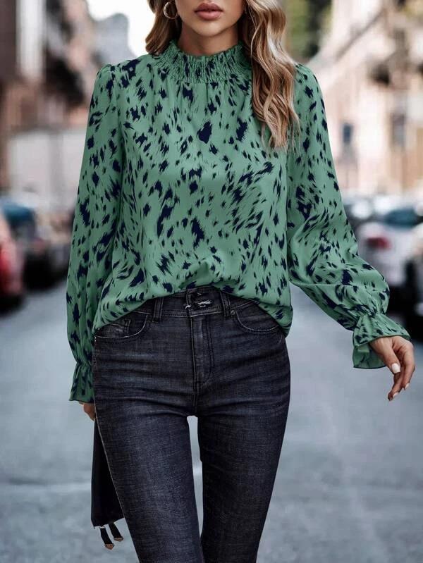 Damen Bluse mit asymmetrischem Saum und elegantem Print Stalluxe