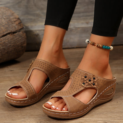 Damen modische Sandalen mit atmungsaktiven Einsätzen und rutschfester Sohle Stalluxe
