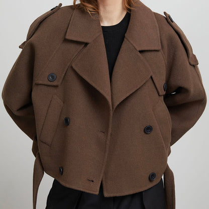 Damen lässige cropped Trenchjacke mit abnehmbaren Gürtel und großen Taschen Stalluxe