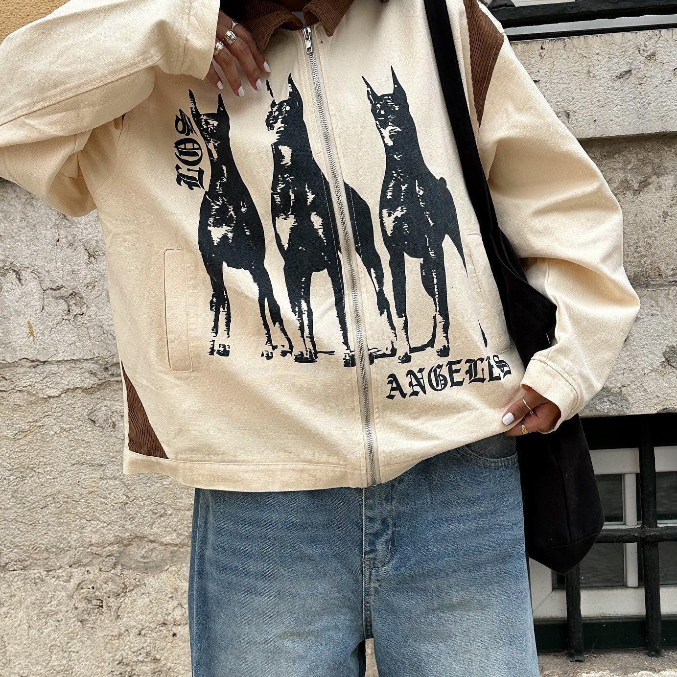 Damen Streetwear-Jacke mit einzigartigem Hunde-Print und lässigen Schnitten Stalluxe