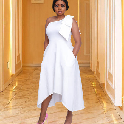Damen asymmetrisches Cocktailkleid mit einzelnem Schulterträger und Schärpe Stalluxe