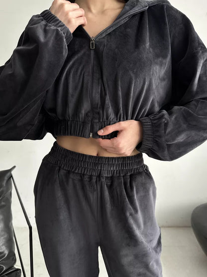 Damen sportliche Veloursjacke mit elastischen Bündchen und Reißverschluss Stalluxe