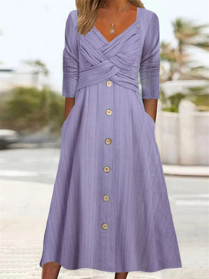 Damen Wickelkleid mit elegantem Knopfdetail und lässigen Taschen Stalluxe