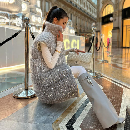 Damen Steppweste mit eleganten Pailletten-Details und hohem Kragen Stalluxe