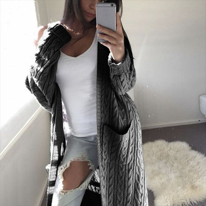 Damen Strickjacke mit Kabelmuster und großen Taschen Stalluxe