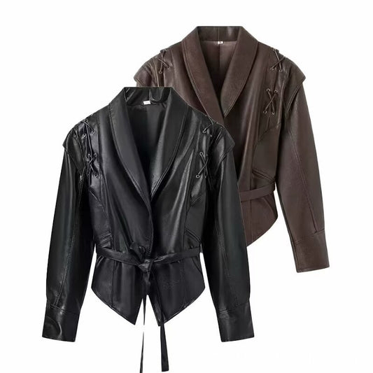 Damen modische Kunstlederjacke mit Taillengürtel und stylishen Schnürdetails Stalluxe