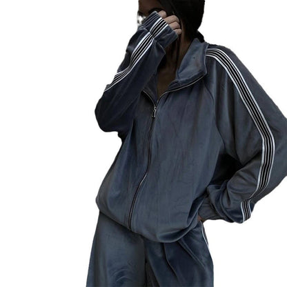 Damen modisches Fleece-Loungewear-Set mit hohem Kragen und praktischen Taschen Stalluxe
