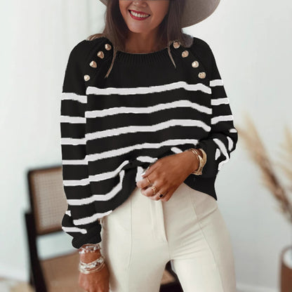 Damen Strickpullover mit stilvollem Streifenmuster und Goldknöpfen Stalluxe