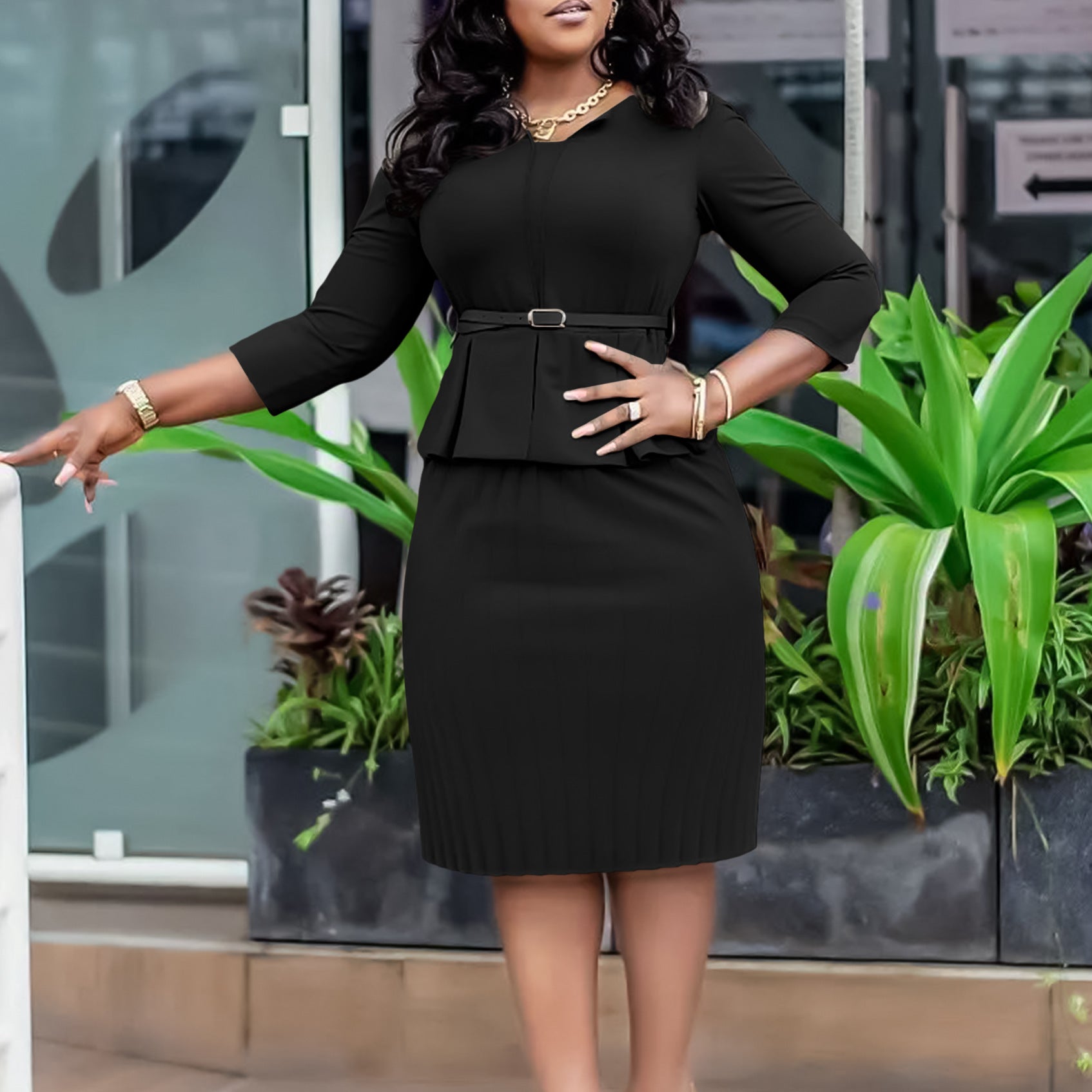 Damen Elegantes Peplum Kleid mit eingearbeitetem Taillengürtel und strukturiertem Rock Stalluxe