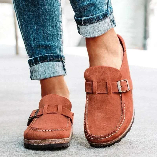 Damen Komfortable Clogs mit anatomischem Fußbett und elegantem Riemendesign Stalluxe