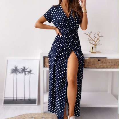 Damen Maxi-Kleid mit Knopfverschluss und tiefem V-Ausschnitt Stalluxe