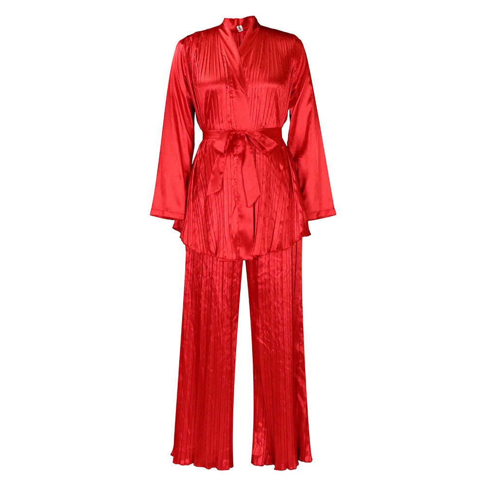 Damen Satin-Pyjama-Set mit eleganten Plissee-Details Stalluxe Rot