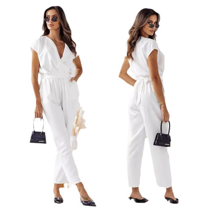 Damen eleganter Jumpsuit mit Wickeldesign und Bindegürtel Stalluxe